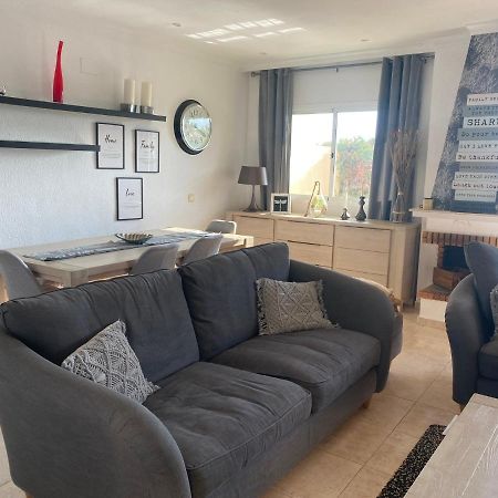 Superb Villa By The Sea Benalmadena Bagian luar foto